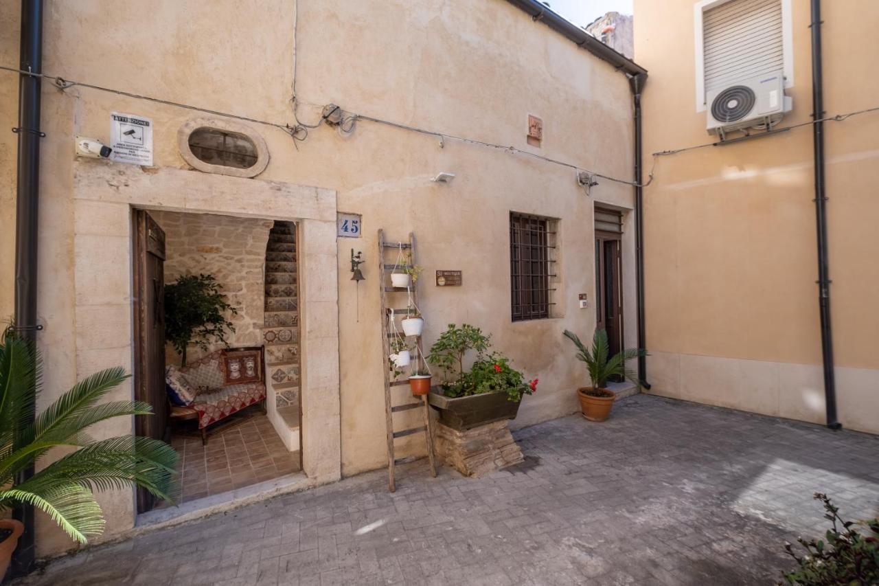 Si-Moutique Le Case Degli Avi Barocche, Con Terrazza Panoramica Modica Buitenkant foto